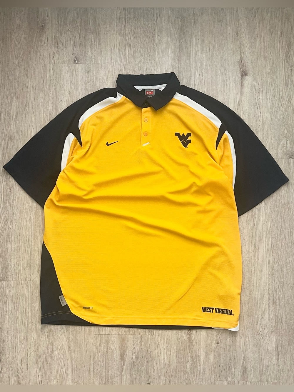Vintage Nike West Virginia Mountaineers Polo Shirt Mens XL Gold Navy NCAA WVU